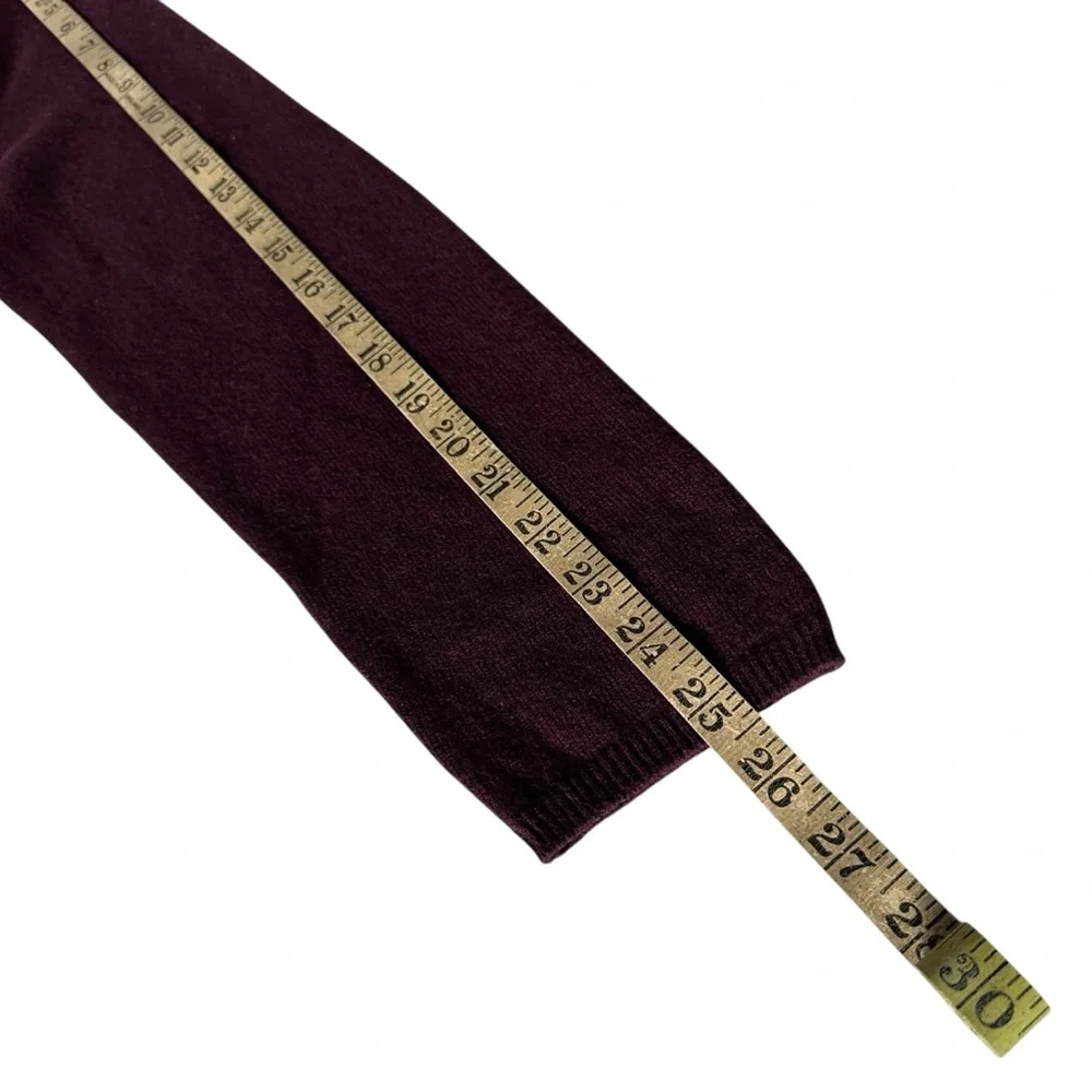 VTG. Tweeds Wine Burgundy Cashmere Classic Crewneck Sweater